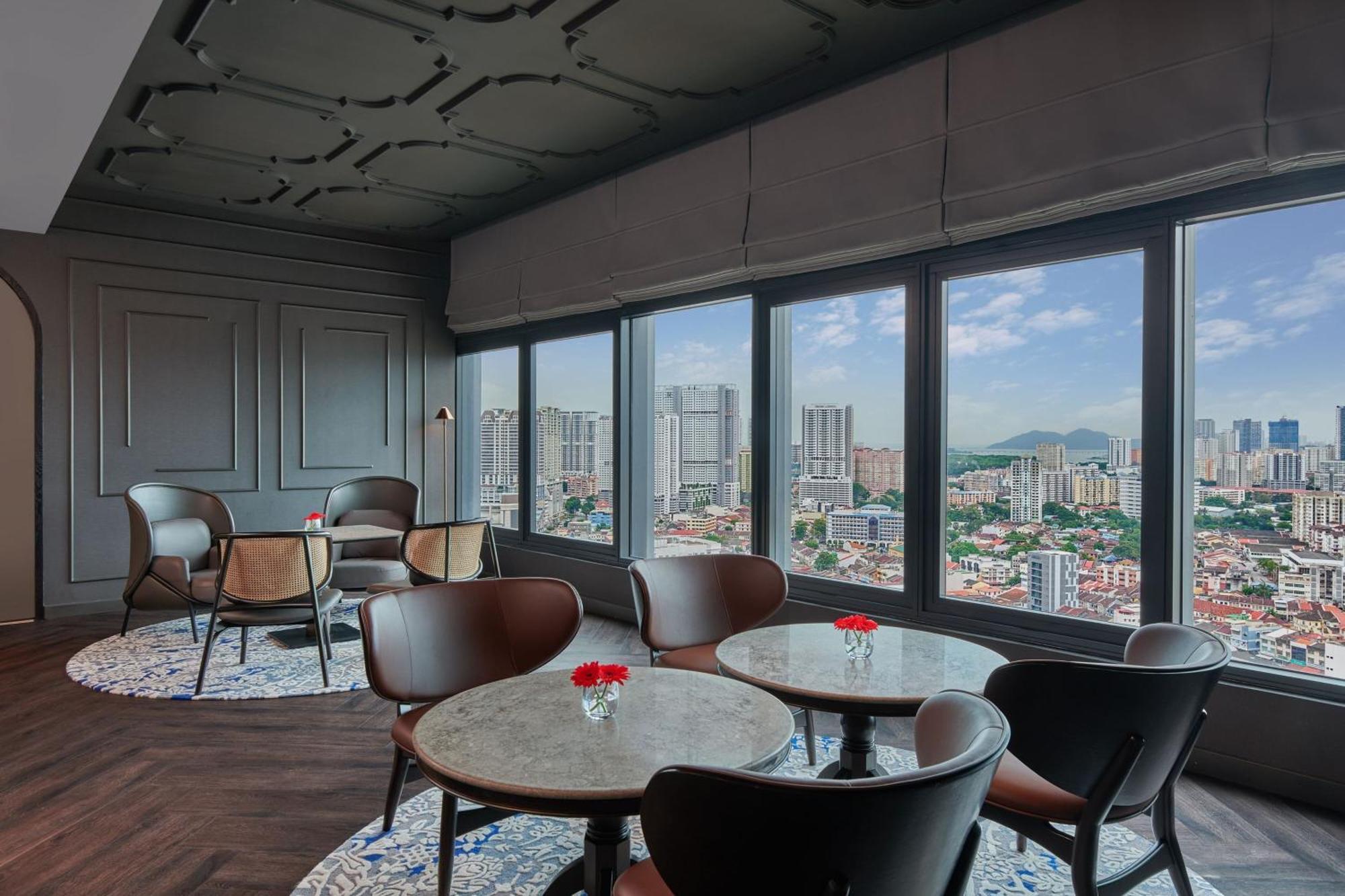 Courtyard By Marriott Penang 4*